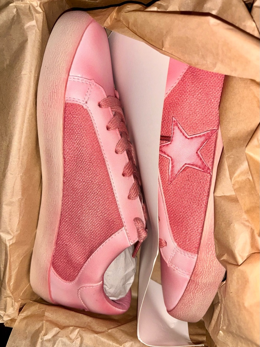 NWT Aesthetic Pink Star Lace Ribbon Sneakers In Original Box - Picture 5 of 15